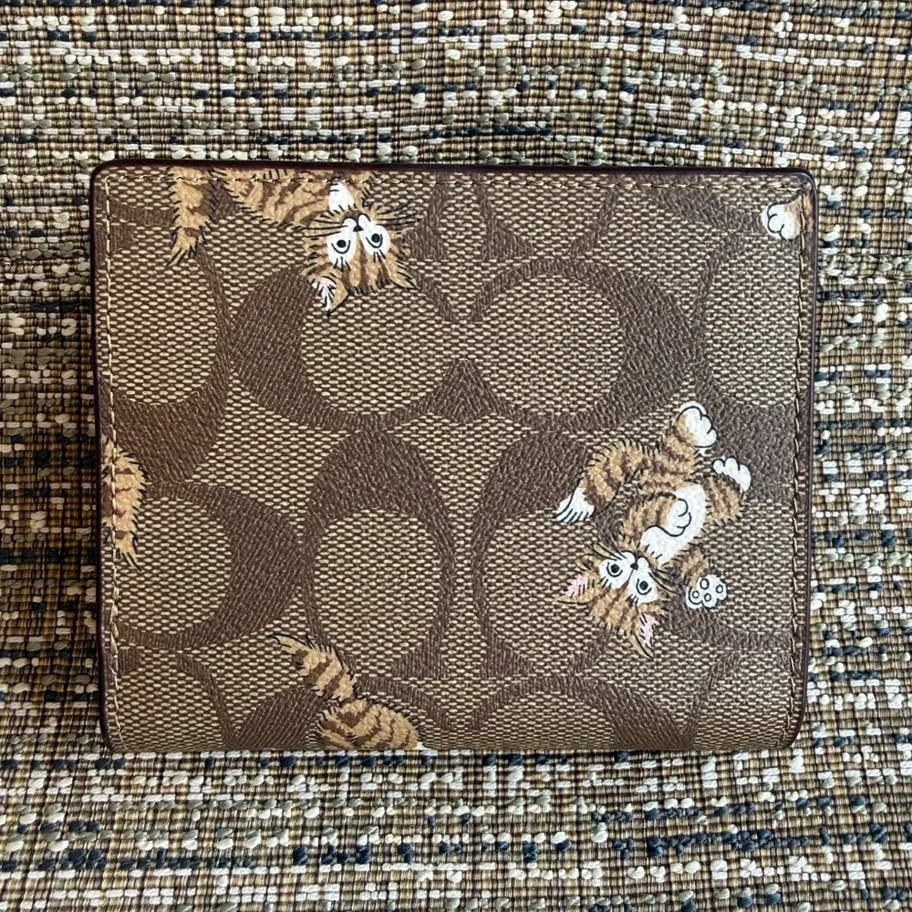 Coach Dancing Kitten Cat Pattern Snap Button Wallet - Picture 2 of 9